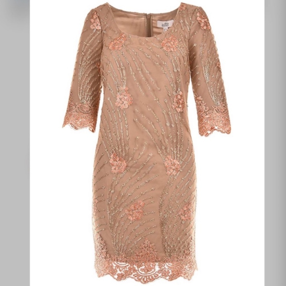 - NWT Belle Badgley Mischka Nude & Peach Floral Gold Threads Cocktail Dress